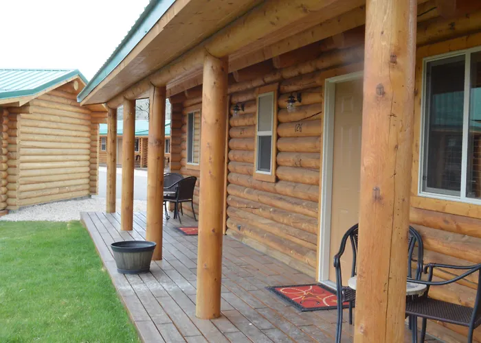 Hotel with Tennis: Cody Cowboy Village