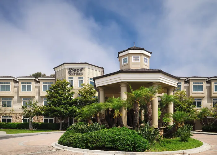 Ping Pong hotel: West Inn & Suites