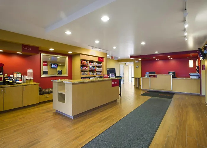 Towneplace Suites By Marriott Kansas City Overland Park