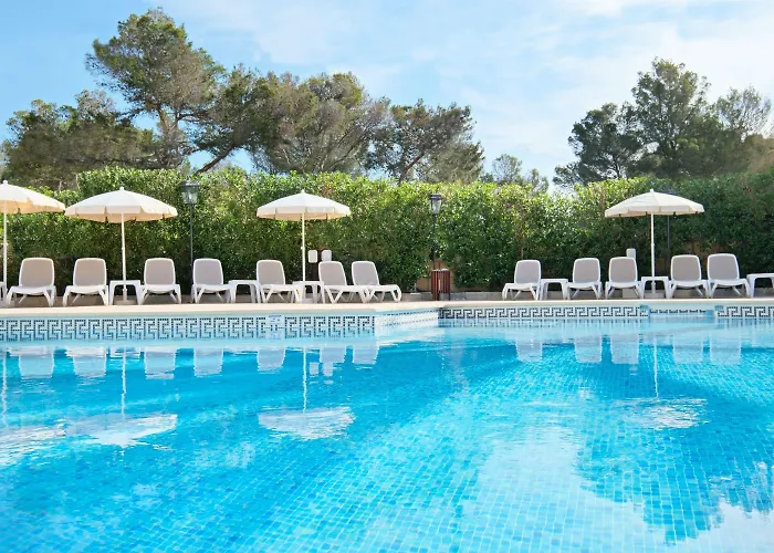 Azuline Hotel Bahamas Y Bahamas II