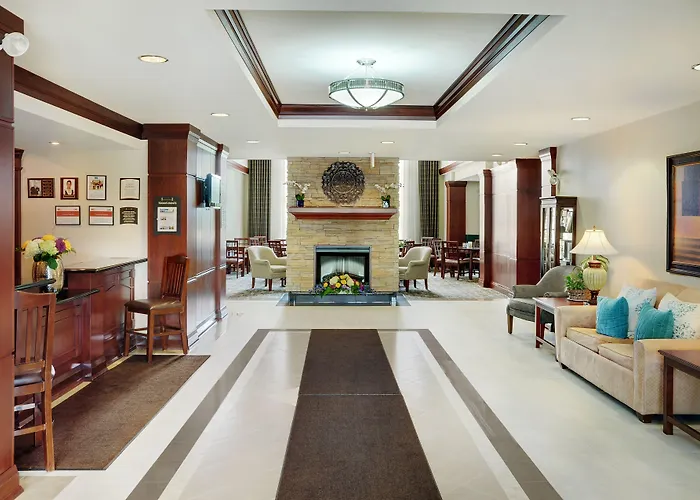 Pets Allowed Hotel Staybridge Suites Oakville Burlington By Ihg