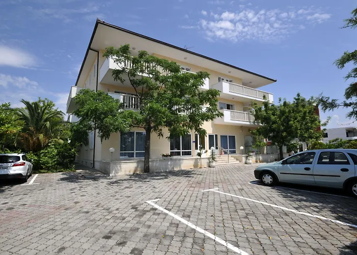 Ferienvermietung: Apartmani Trogir