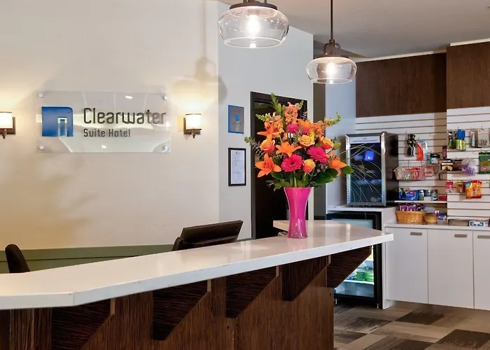 Hotel near College: Clearwater Hotel Ltd