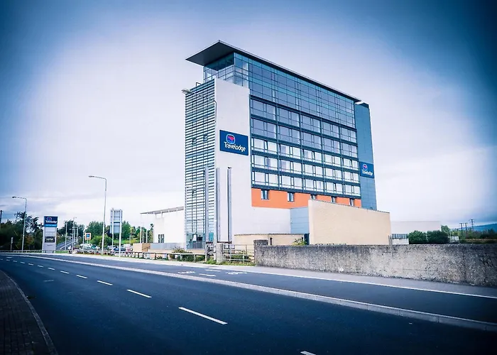 3 star hotel: Travelodge Limerick Castletroy