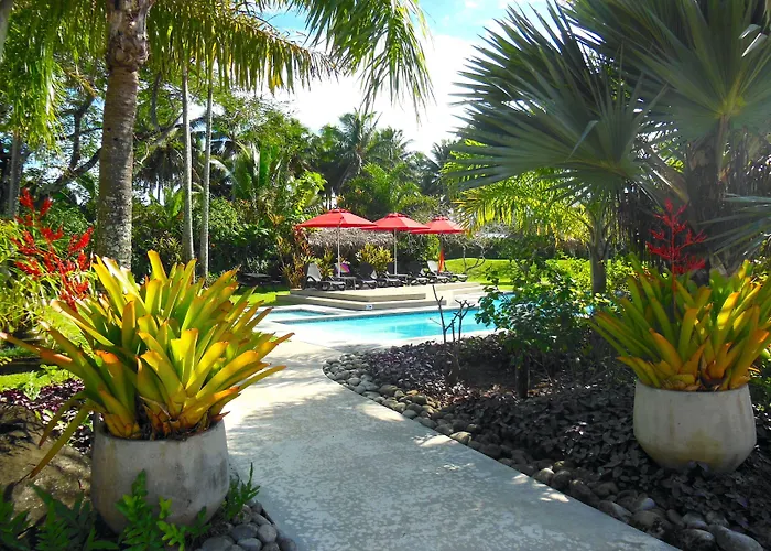 Lagoon Breeze Villas