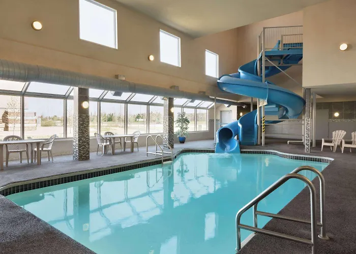 Days Inn By Wyndham Regina Airport West