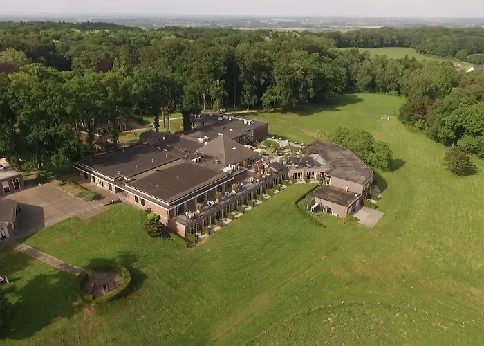 4 sterren hotel: Fletcher Landgoed Hotel Holthurnsche Hof