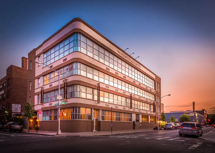 Hotel dichtbij College: Pointe Plaza Hotel (Adults Only)