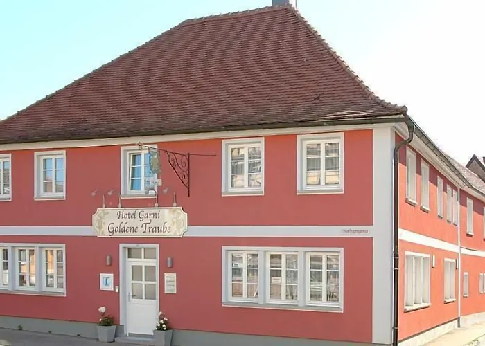 3-Sterne-Hotel: Hotel Garni Goldene Traube