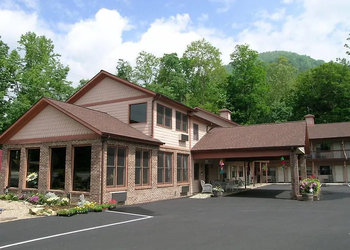 Motel: Jonathan Creek Inn And Villas