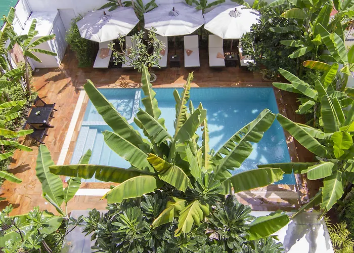 Apsara Centrepole Hotel