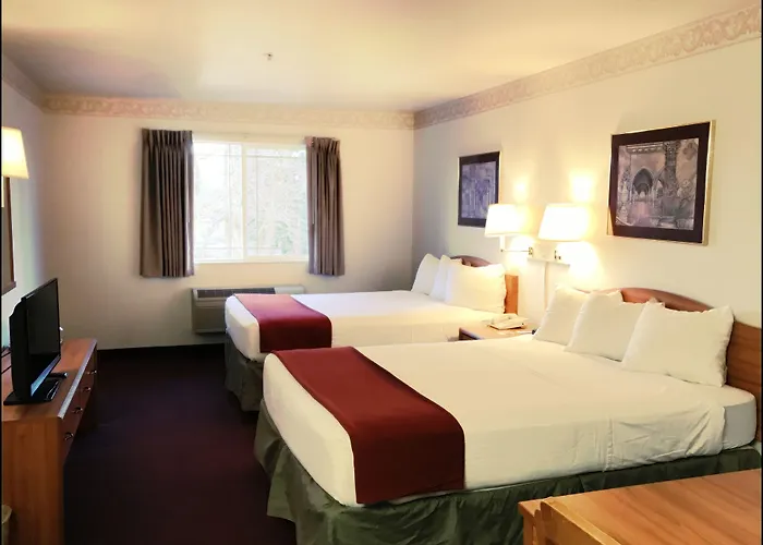 Peppermill Empress Inn