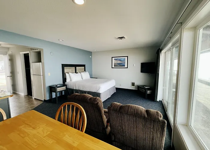 Motel: The Sandcastle Beachfront Hotel