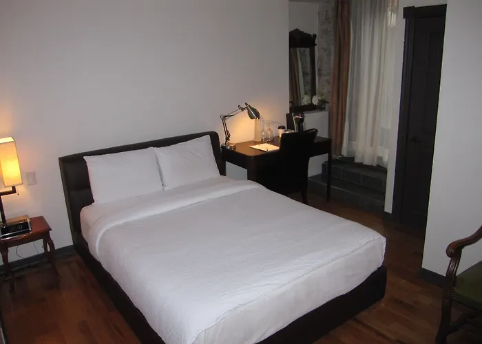 Hotel Epik Montreal