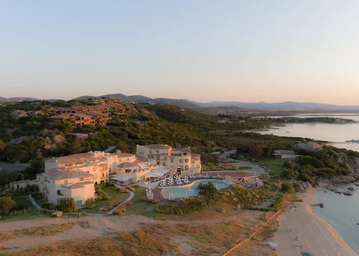 Jacuzzi hotel: Cala Cuncheddi - Vretreats