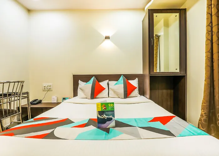 Fabhotel Adore Inn