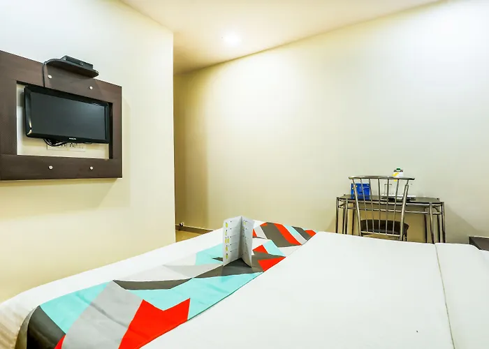 Fabhotel Adore Inn