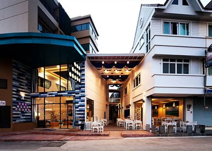 The Blue Pearl Kata Hotel
