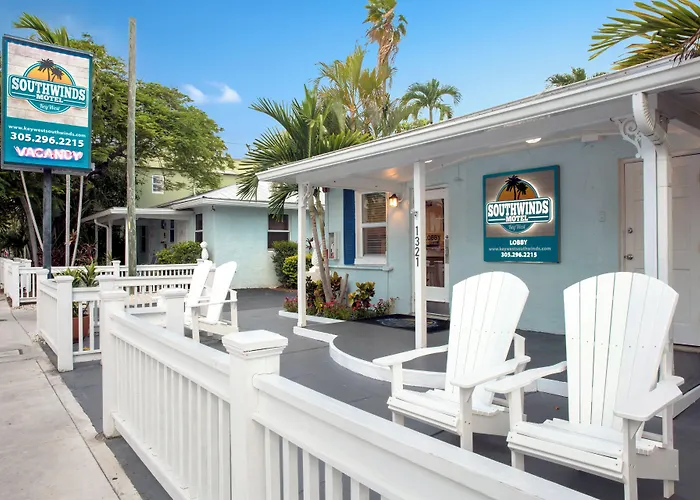 Family Hotel: Southwinds Motel