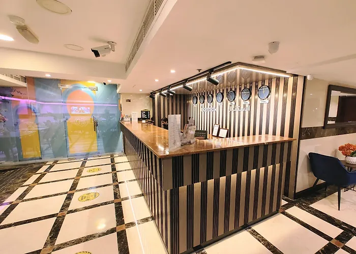 Saffron Hotel