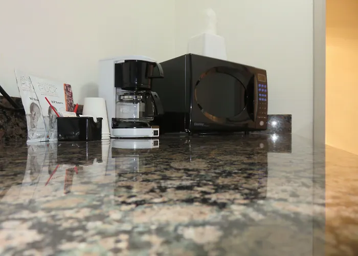 Cheap hotel: Olympic View Inn