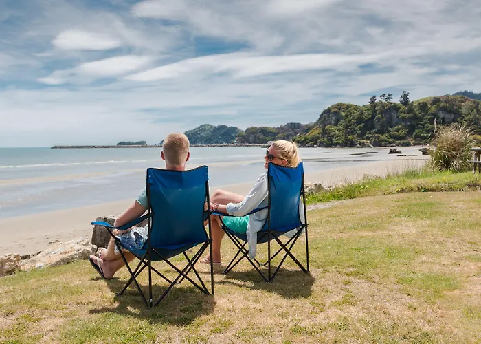 Pohara Beach Top 10 Holiday Park