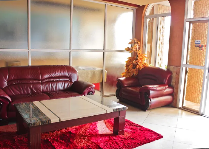 Pearl Palace Hotel