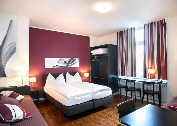Hotel Hottingen - Near Old Town And Lake