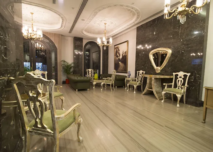 Cumbali Plaza Hotel