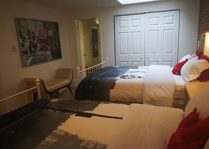 Guest house: Margie Townhome Suites
