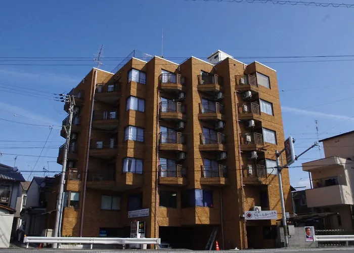 Pension Guide Kyoto Uraraka Guest House