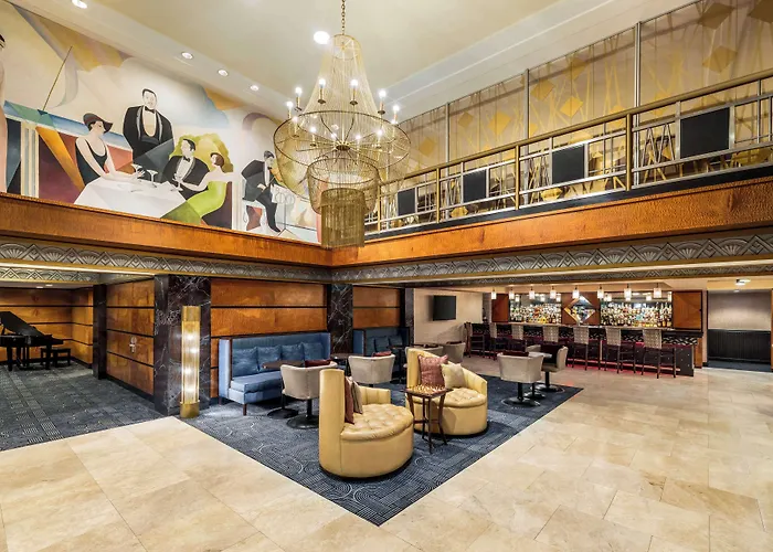 Pet Friendly hotel: Inn At Great Neck