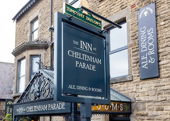 Kid friendly hotel Inn At Cheltenham Parade