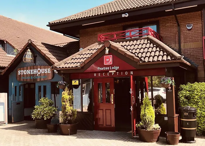 Cabin: Peartree Lodge Waterside