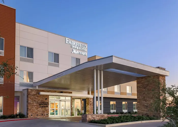 Fairfield Inn & Suites By Marriott Pleasanton