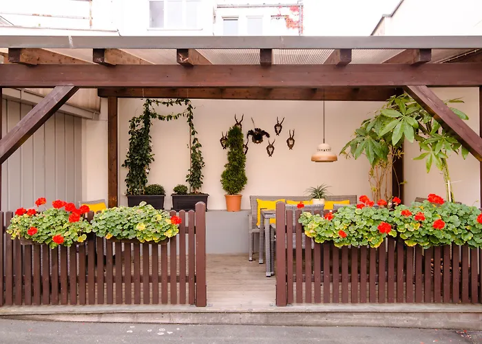 3-Sterne-Hotel: Hotel Goldener Hirsch