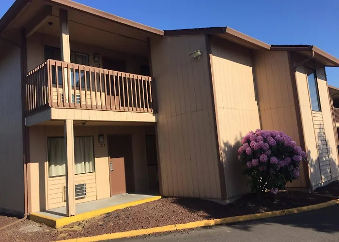 Centralia Inn