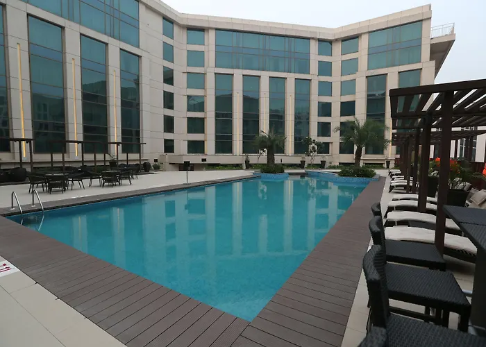Hot Tub in Room Pride Plaza , Aerocity New Delhi