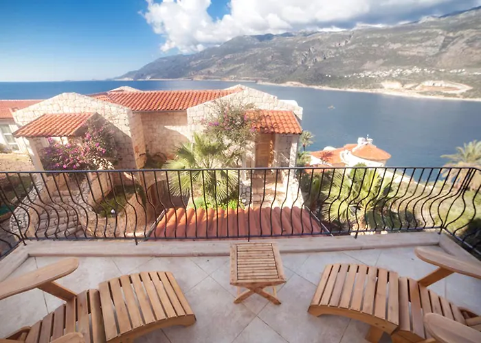 Mekvin Hotels Deniz Feneri Lighthouse