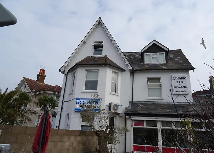 Hotel near College: Bcc Hotel