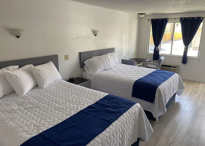 All Motels Thunderbird