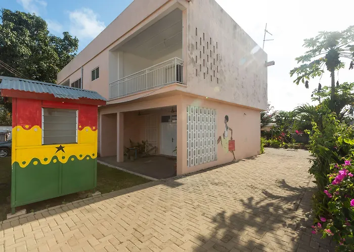 Agoo Hostel (Adults Only)