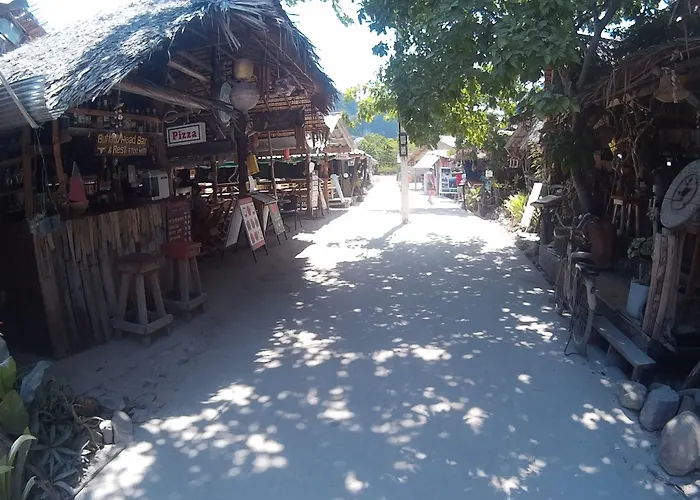 Phi Phi Little Star Resort