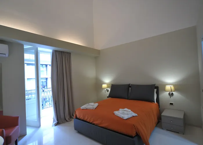  Gatto Bianco House