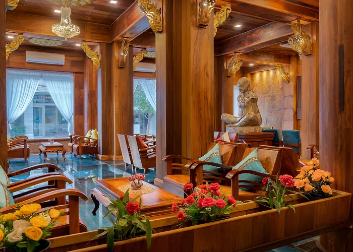  Ta Prohm & Spa