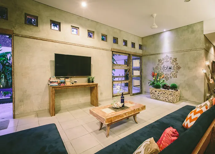 Lokal Bali Hostel