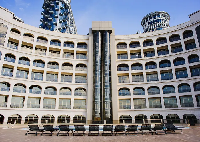 Colosseum Marina Hotel