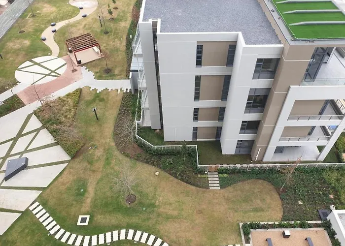 Vacation rental: Menlyn Maine Apartments