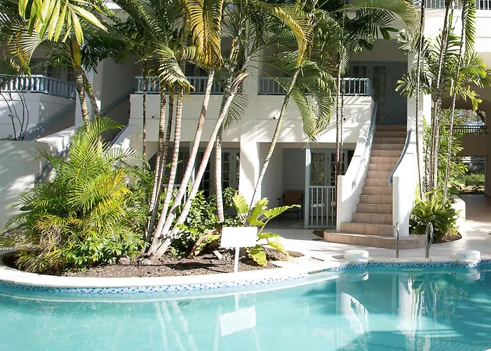 Family Hotel: Savannah Beach Club Hotel