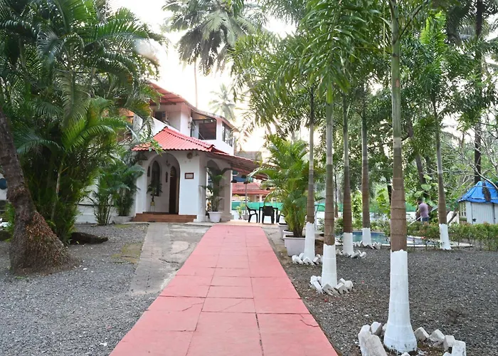 Gr Stays White House 4Bhk Private Pool Villa In Calangute